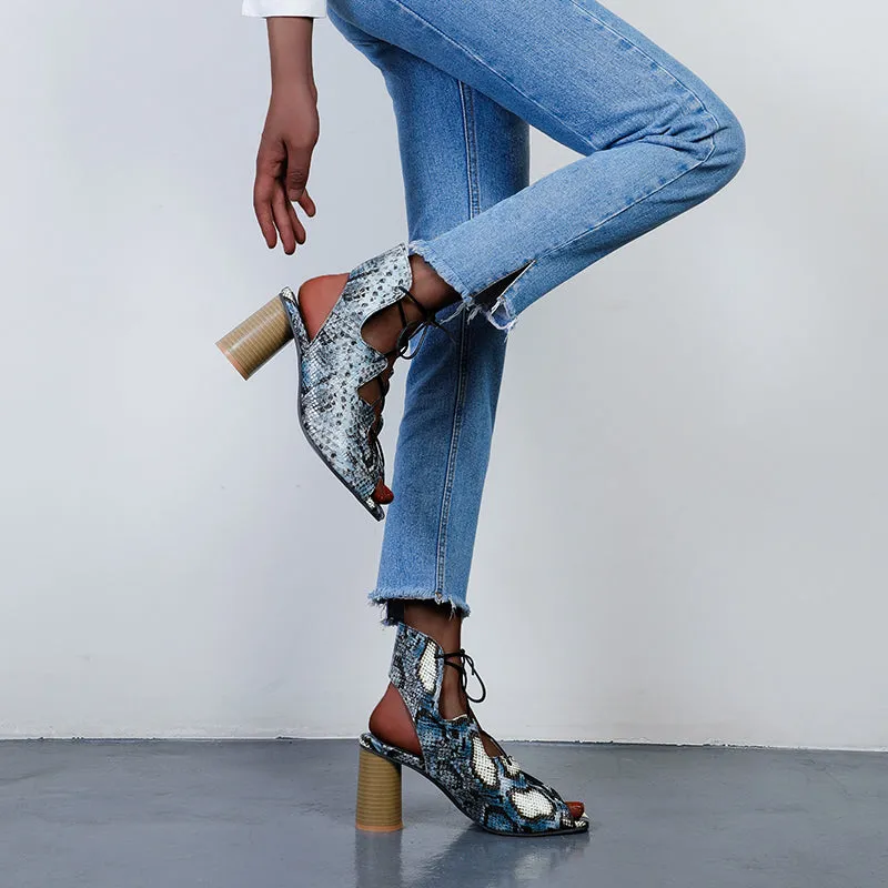 Bigsizeheels Peep Toe Platform Chunky Heel Buckle Pumps - Blue snake pattern