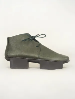 Boss Boot, Forest Waw