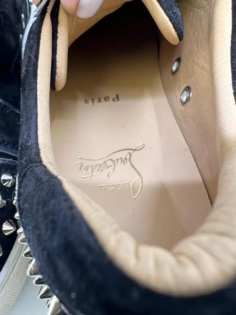 CHRISTIAN LOUBOUTIN VIERA 2 SPIKED VELOUR LOW TOP SNEAKERS