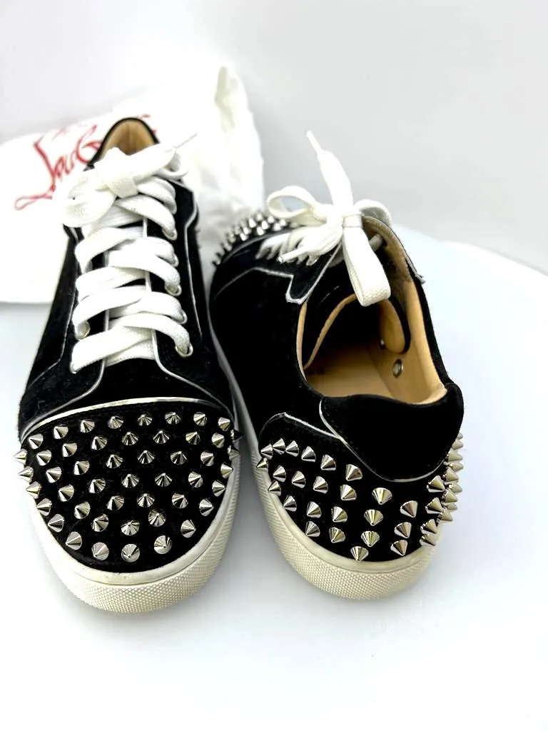 CHRISTIAN LOUBOUTIN VIERA 2 SPIKED VELOUR LOW TOP SNEAKERS