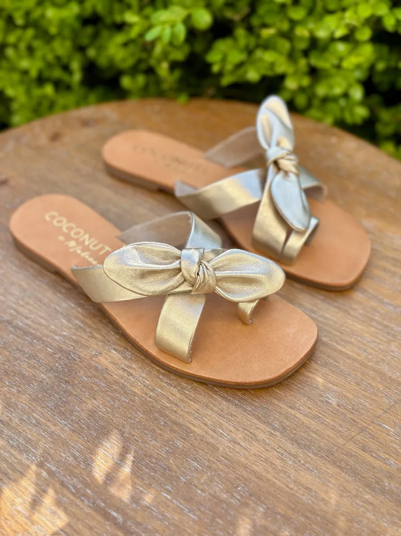 Coconuts by Matisse Vaughn Sandal - Gold