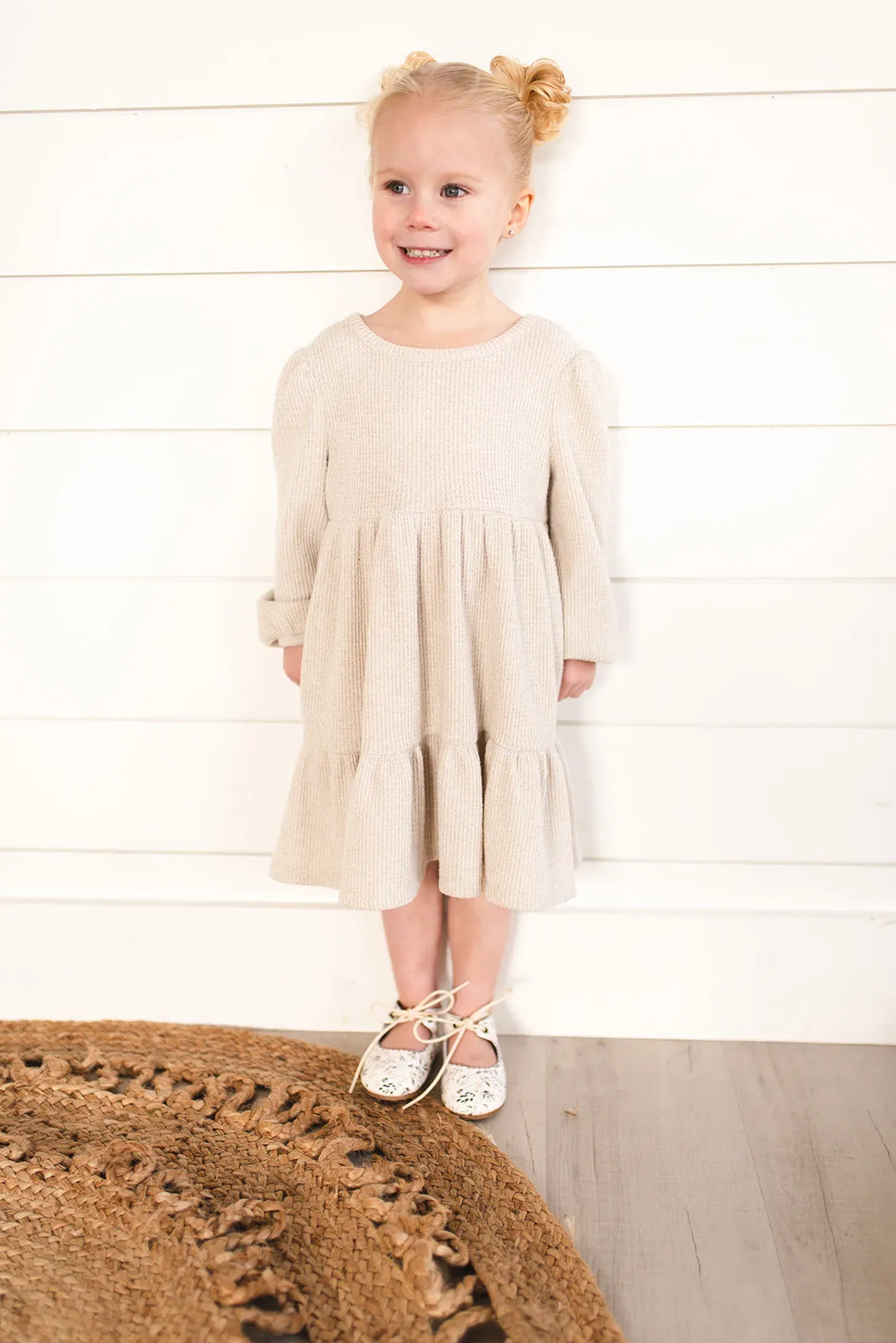 Everly Flats - Vintage Lady