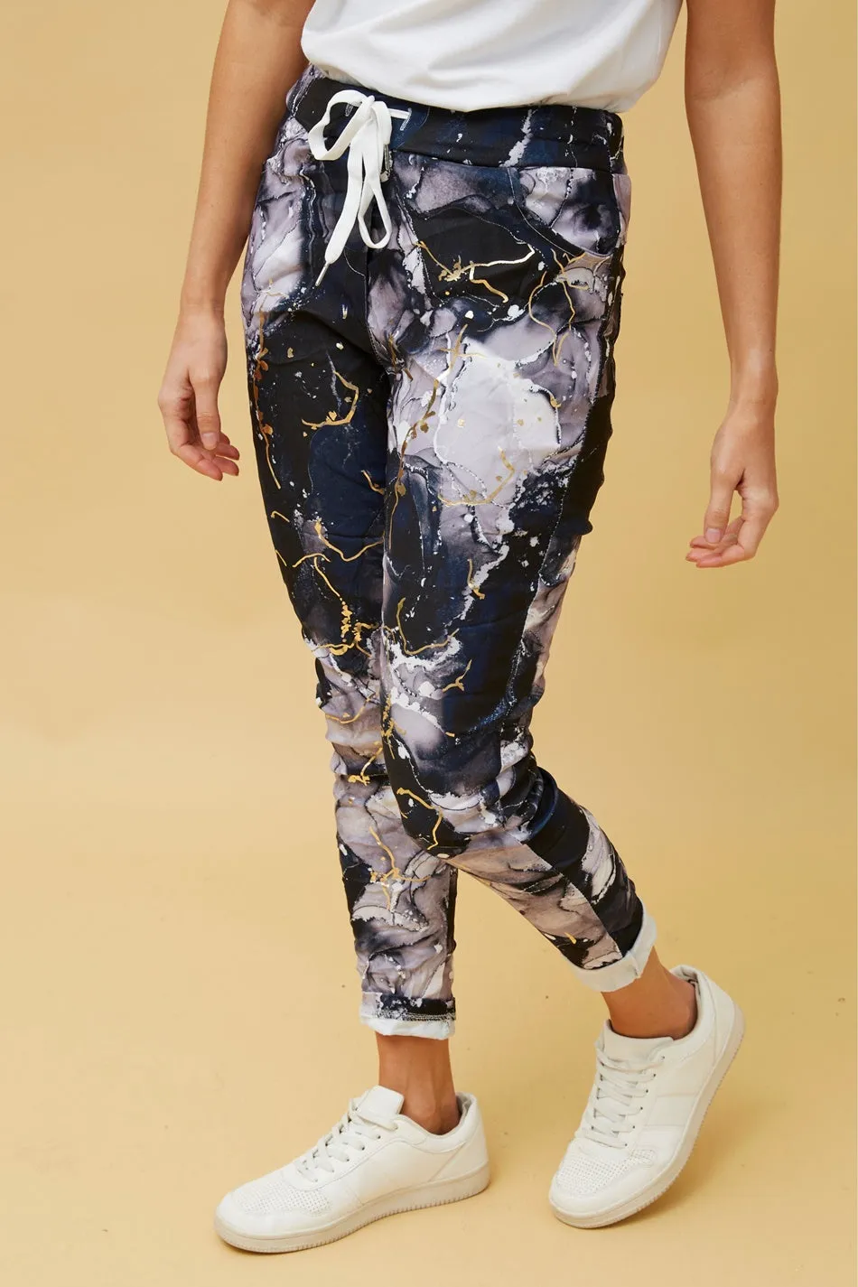 JANJA MARBLE PRINT JOGGERS