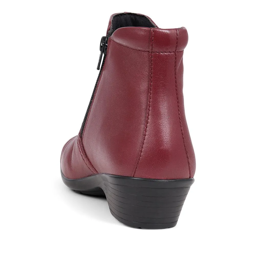 Leather Ladies Ankle Boots - HSKEMP1811 / 146 311