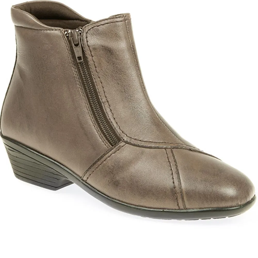 Leather Ladies Ankle Boots - HSKEMP1811 / 146 311
