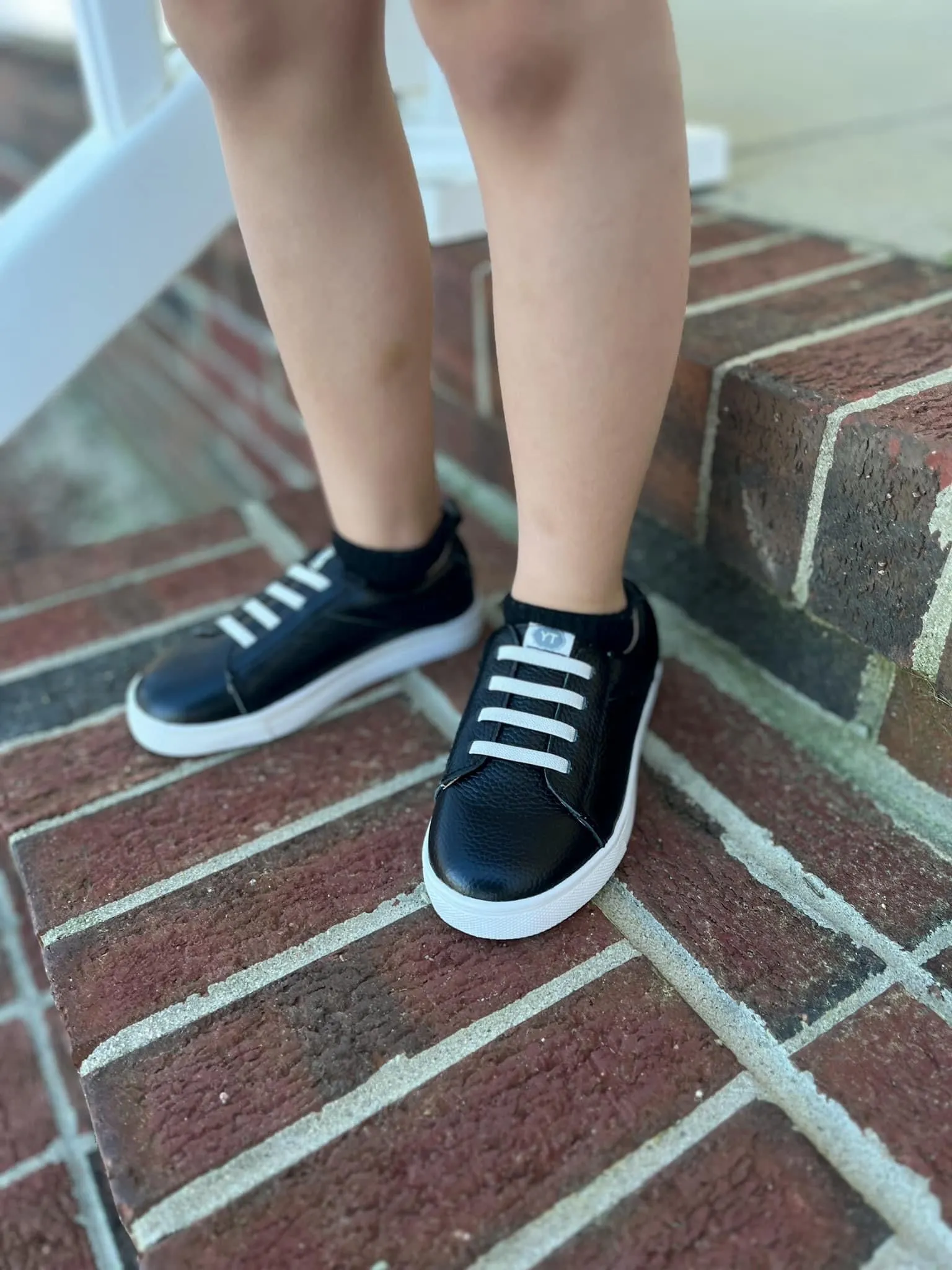 Low Top Sneakers (Tennis Shoes) - Onyx (Black)