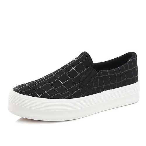 New Women Flats Casual Comfortable Fashion Canvas Elastic Slip-On Flat Loafers Shoes