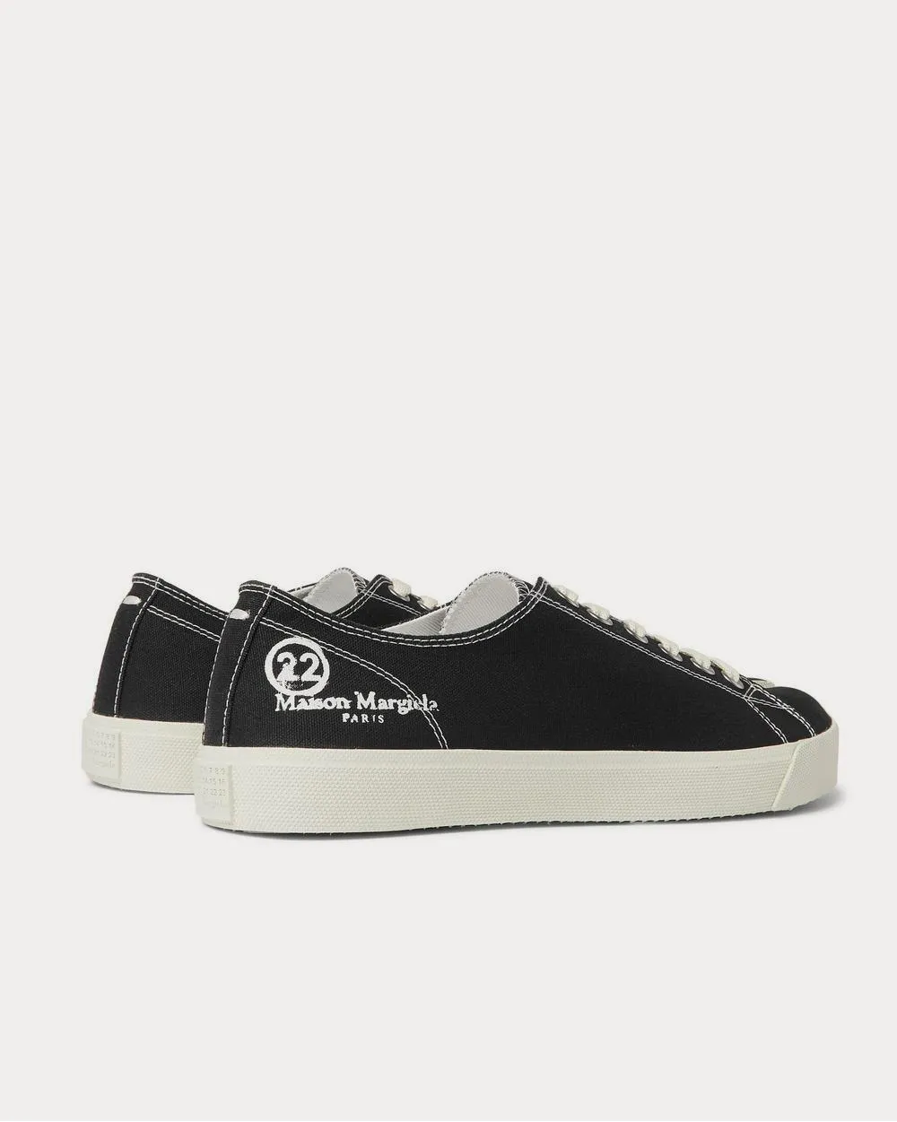 Tabi Split-Toe Canvas  Black low top sneakers