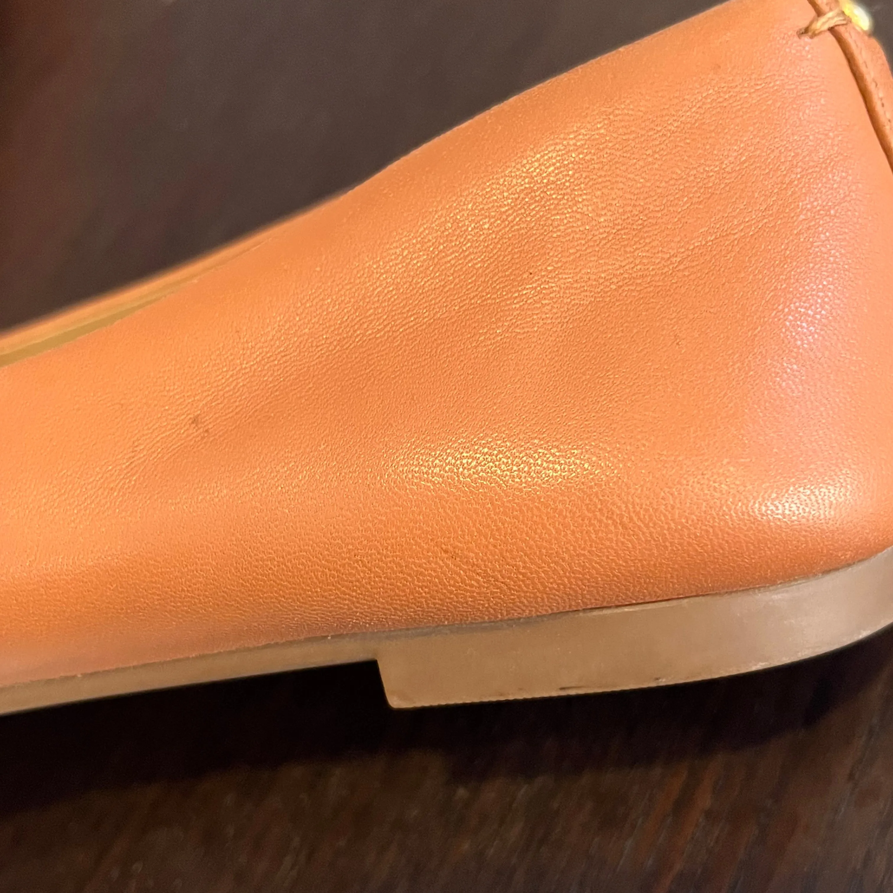 Tory Burch Two-toned Tan Leather Everly Ballet Flats | Pre Loved |