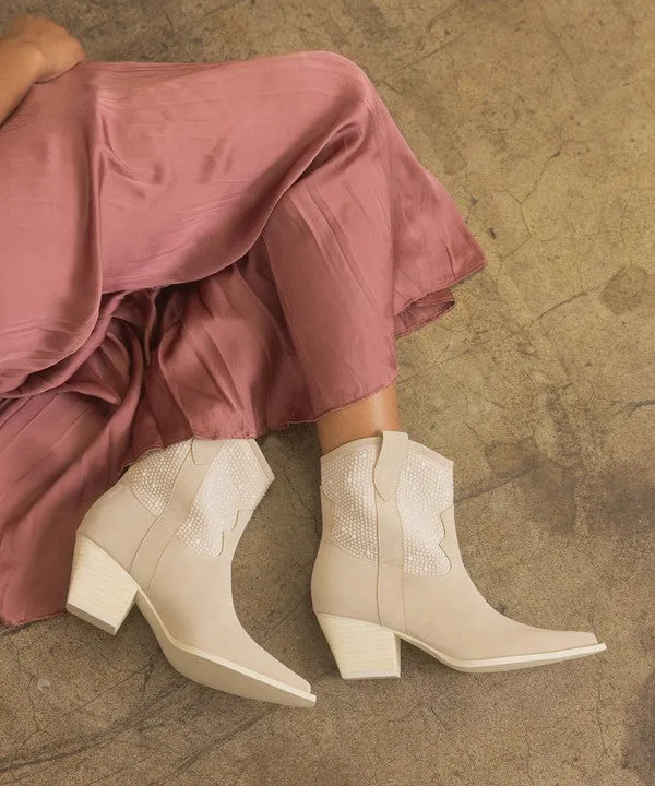 Walk The Runway Pearl Studded Western Boots (2 Colors)