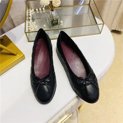 xiangtuibao   New Breathable Flats Luxury Designer Leather Shoes Big size women's shoes 35-42 Elegant Comfortable Lady Work Party Shoes
